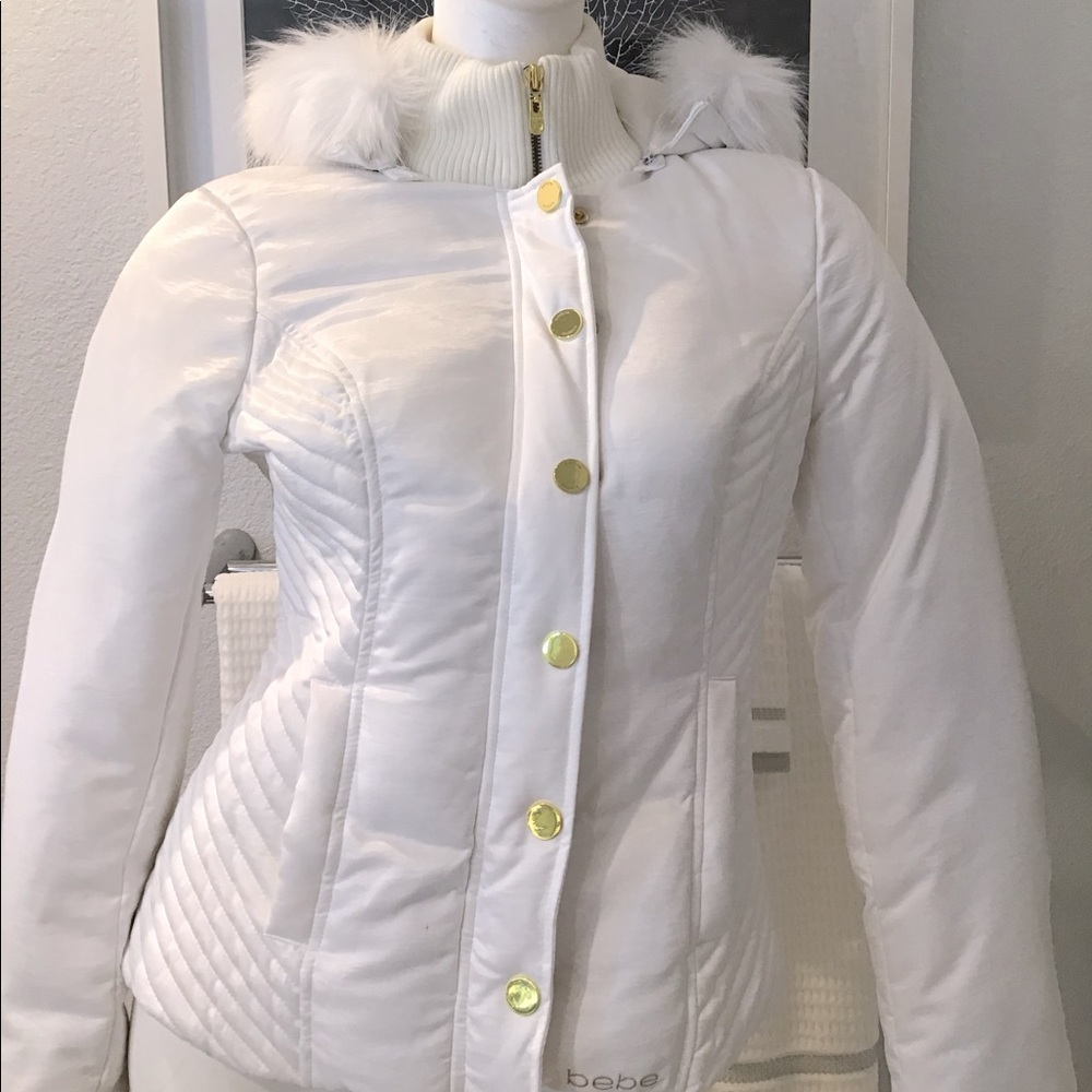 White puffer jacket
